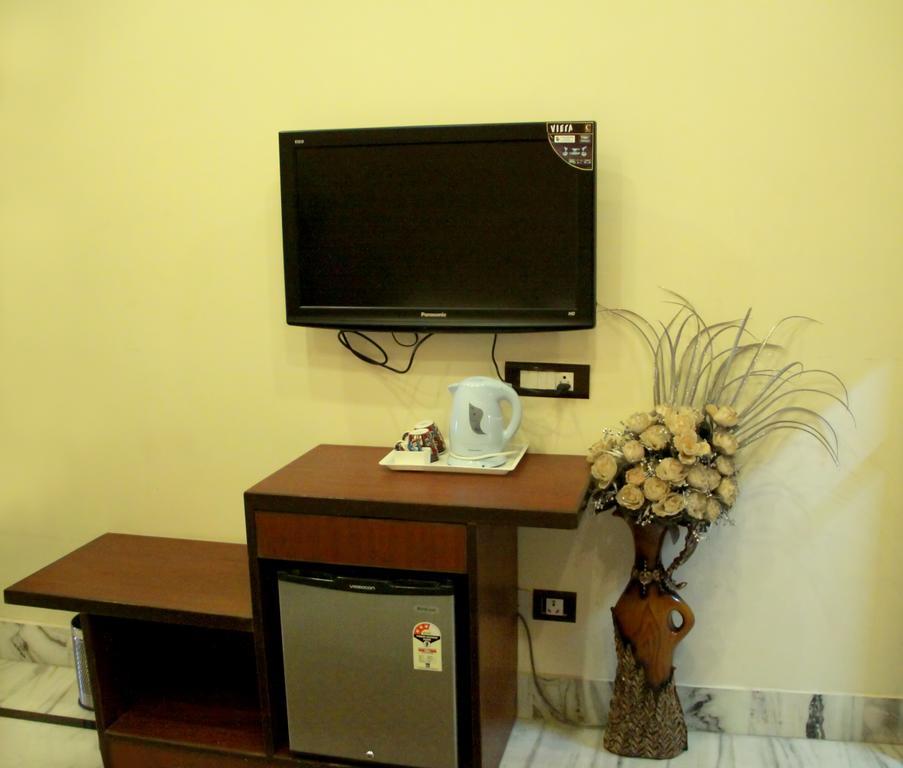 Hotel Wall City New Delhi Buitenkant foto