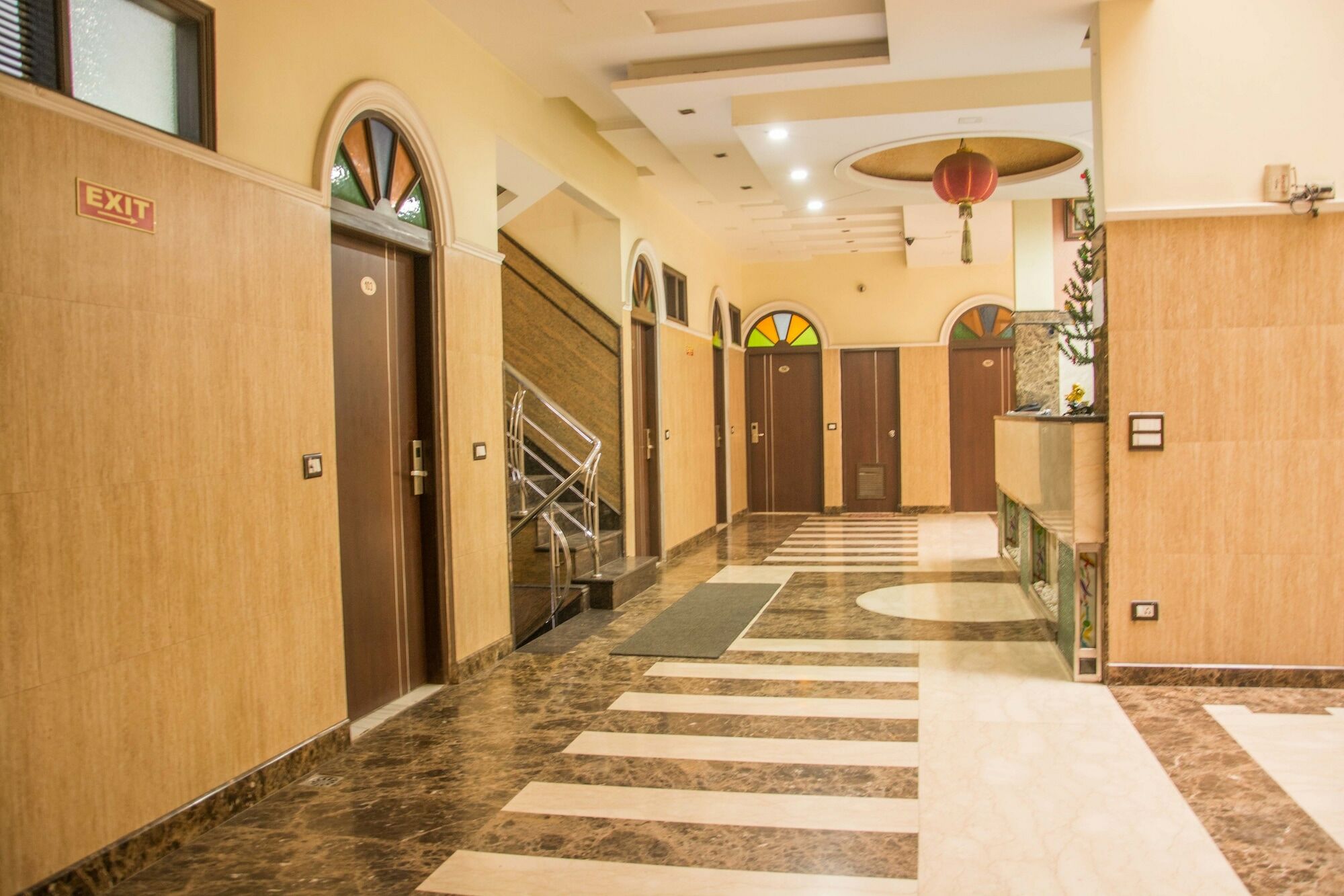 Hotel Wall City New Delhi Buitenkant foto